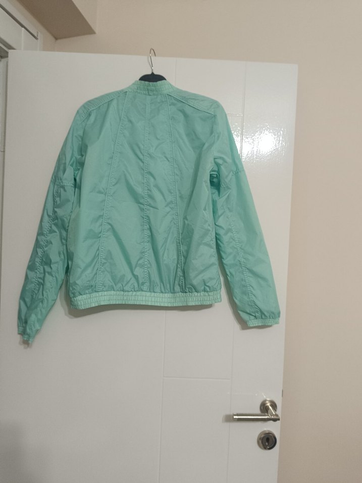 Yeşil Kadın Günlük  yağmurluk - Görsel 2