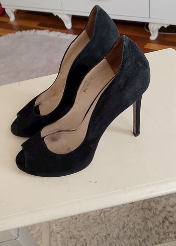 38 numara Siyah Süet Stiletto Topuklu Kadın Ayakkabı - Görsel 3