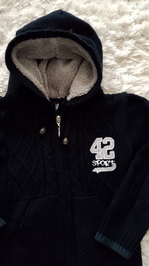 4.5 yaş örgü Erkek Kapüşonlu Fermuarlı Siyah sifir ayarindadir - Görsel 2
