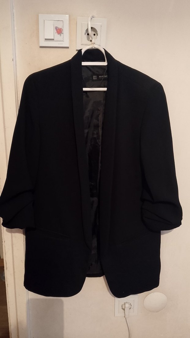 m beden Şıklığın Simgesi: Siyah Oversize Blazer Ceket — görsel 3/10