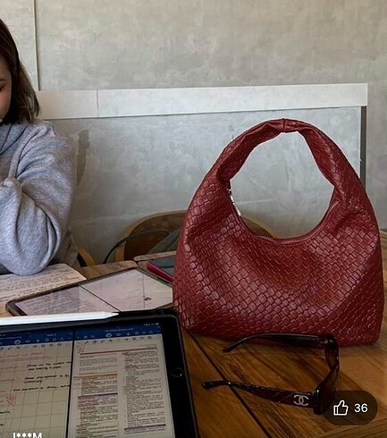 Kırmızı Çanta