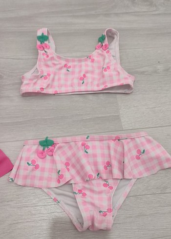 4 Yaş Beden Kız Çocuk Pembe Baskılı Bikini Takımları