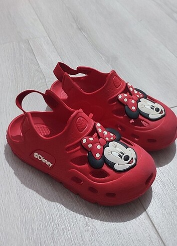 LC Waikiki 28-29 Numara Disney serisi çocuk sandaleti