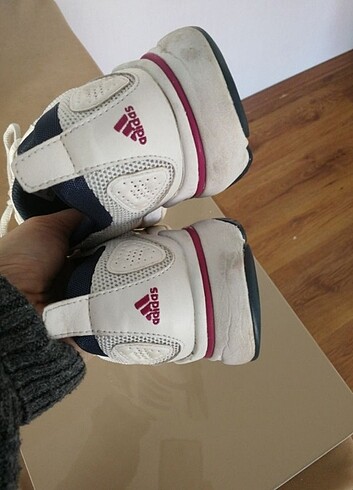 38 Beden beyaz Renk Orjinal Adidas spor ayakkabı 38 numara