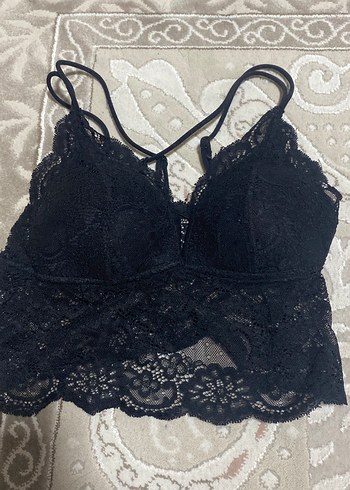 Siyah Dantel Bralet