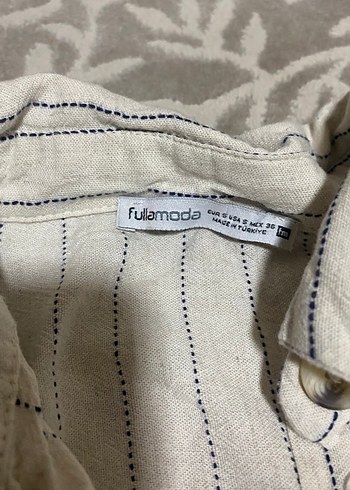 Zara Düğmeli crop Keten Gömlek