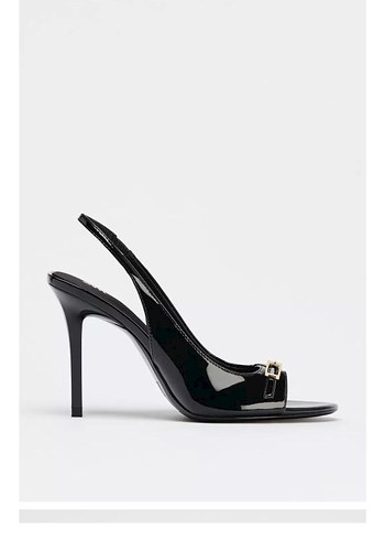 Siyah Parlak Yılan Desenli Tokalı Stiletto