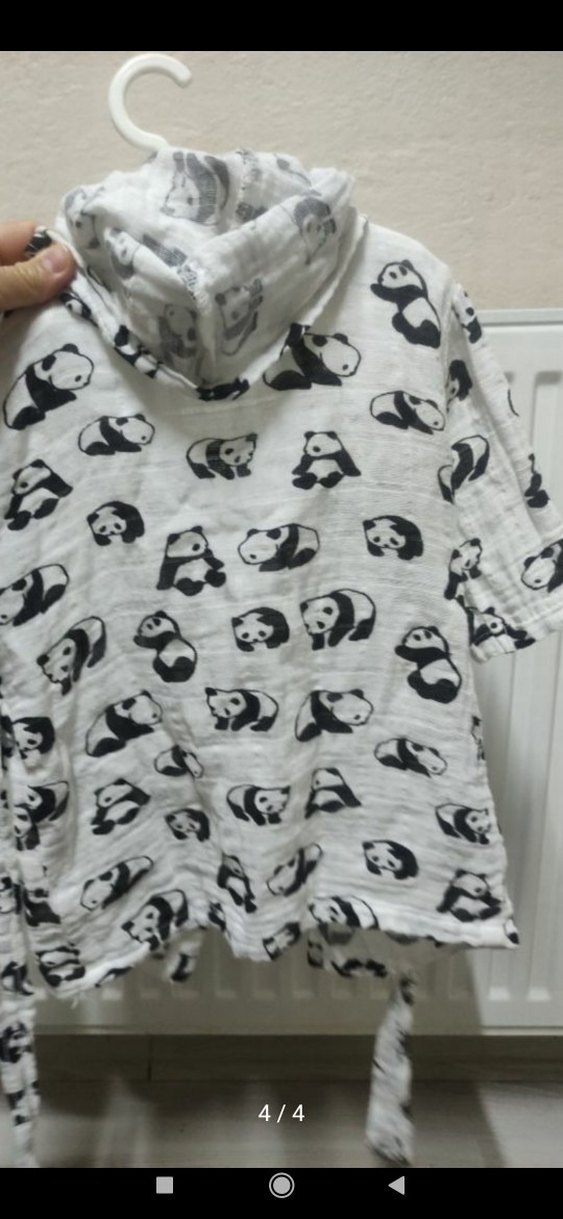 Kapüşonlu Erkek Çocuk Bornozu, Panda Desenli - Görsel 2