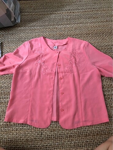 Vintage pembe gömlek