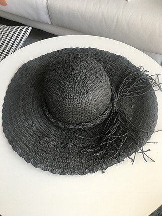 Siyah Hasır Şapka 