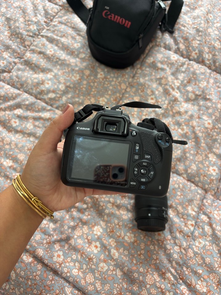 Canon 1200D 18-55MM DSLR Fotoğraf Makinesi Siyah - Görsel 5