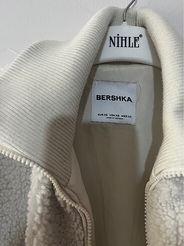Bershka Peluş ceket