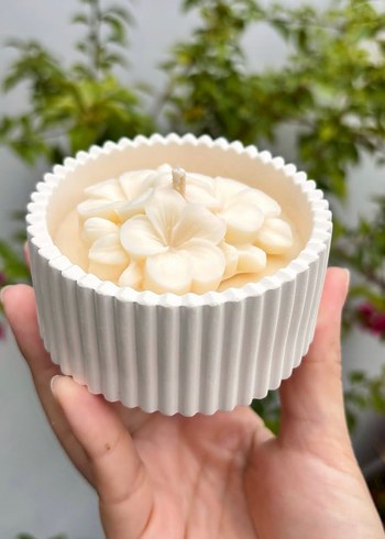 Çiçekli kokulu mum - Görsel 3