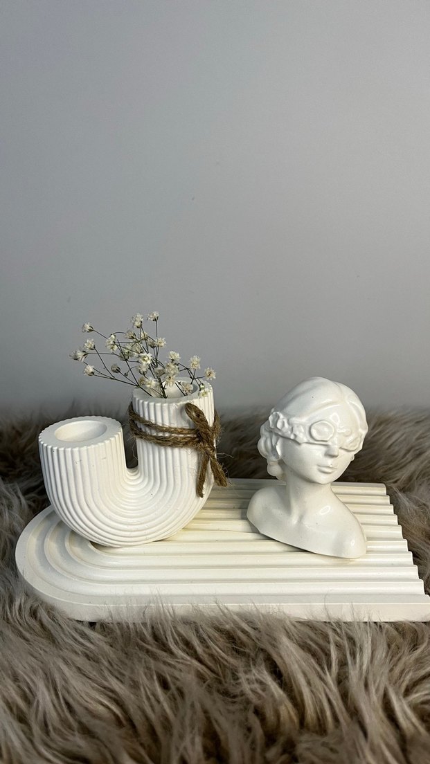 Beyaz Dekoratif Figür ve Vazo Seti - Görsel 5
