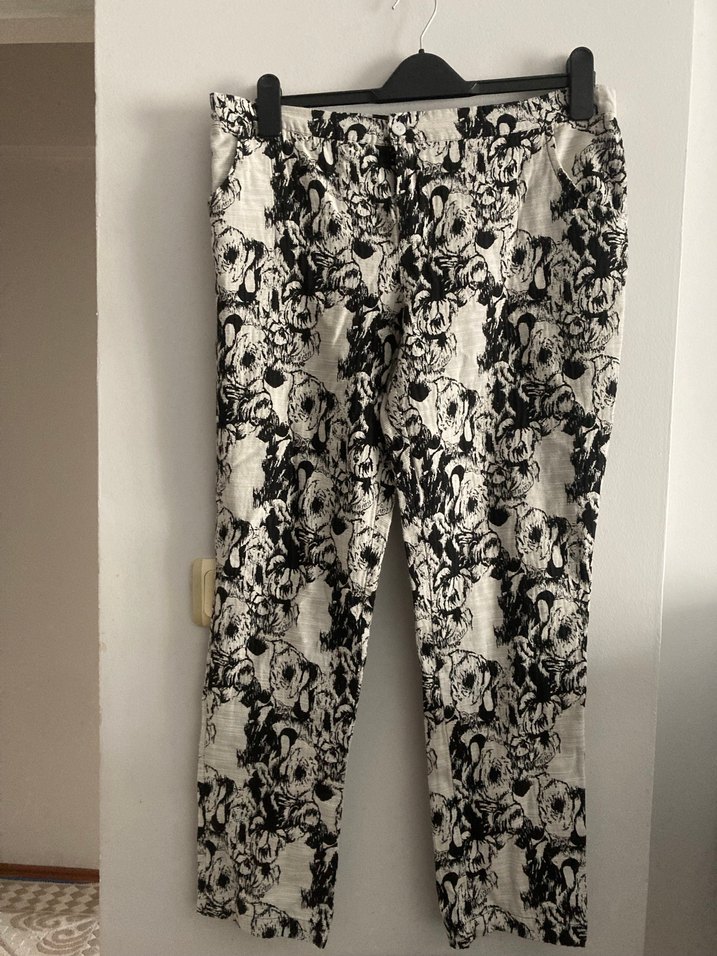 Düğmeli Desenli Keten Midi Pantolon - Görsel 2