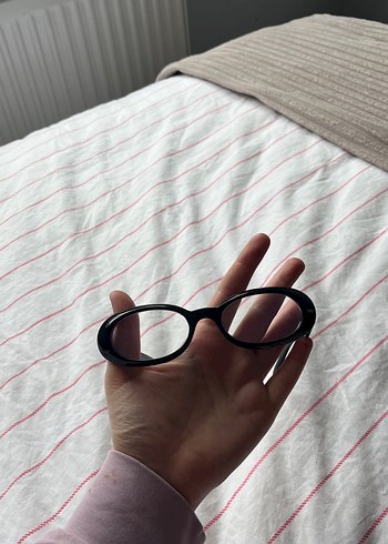 Siyah Oval Kadın Gözlük - Görsel 4