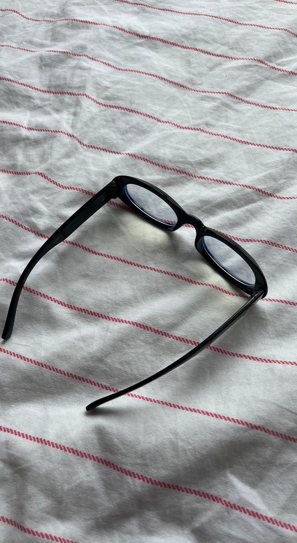 Siyah Oval Kadın Gözlük - Görsel 3
