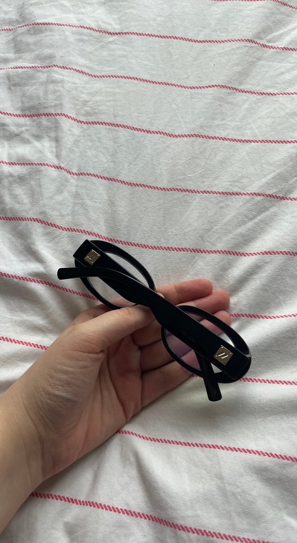 Siyah Oval Kadın Gözlük - Görsel 2