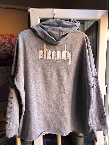 Diesse arkası baskılı sweatshirt