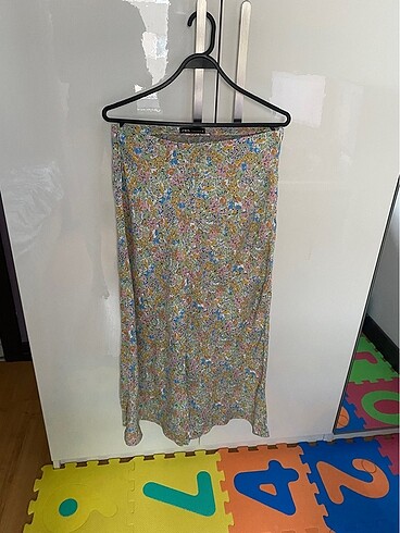 Zara midi etek