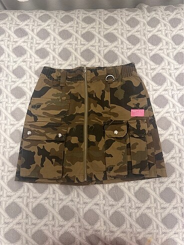 bershka etek