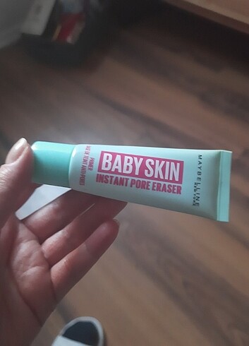 Maybelline baby skin yüz makyaj bazi 