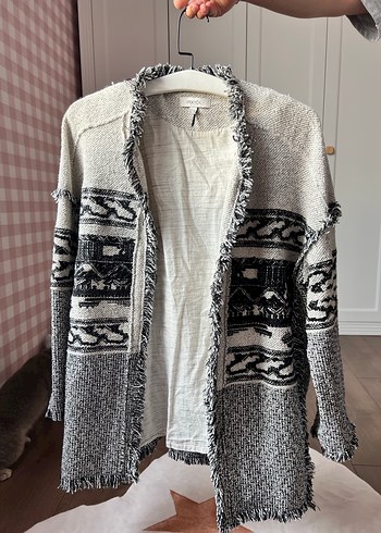 Gri Desenli Uzun Örgü Kadın Hırka - Görsel 2