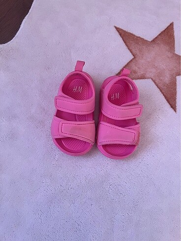 H&M H&M kız çocuk sandalet