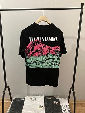 Les Benjamins Tişört