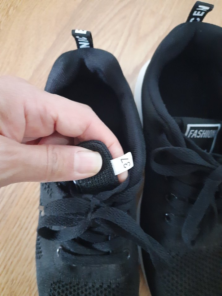 Siyah Bağcıklı Kadın Spor Ayakkabı - Görsel 4