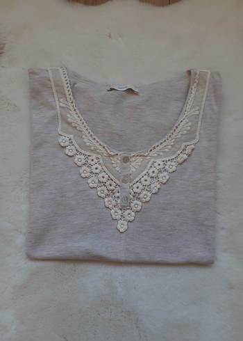 Dantel Detaylı Bohem Bej Kadın Tişört - Görsel 4