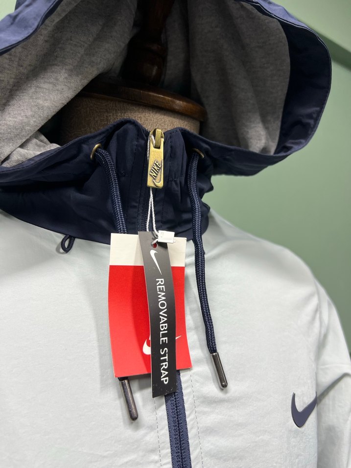 Gri Erkek Spor Yağmurluk - Görsel 4