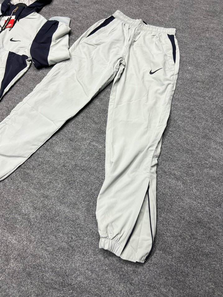 Beyaz Siyah Kadın Eşofman Takımı - Görsel 4