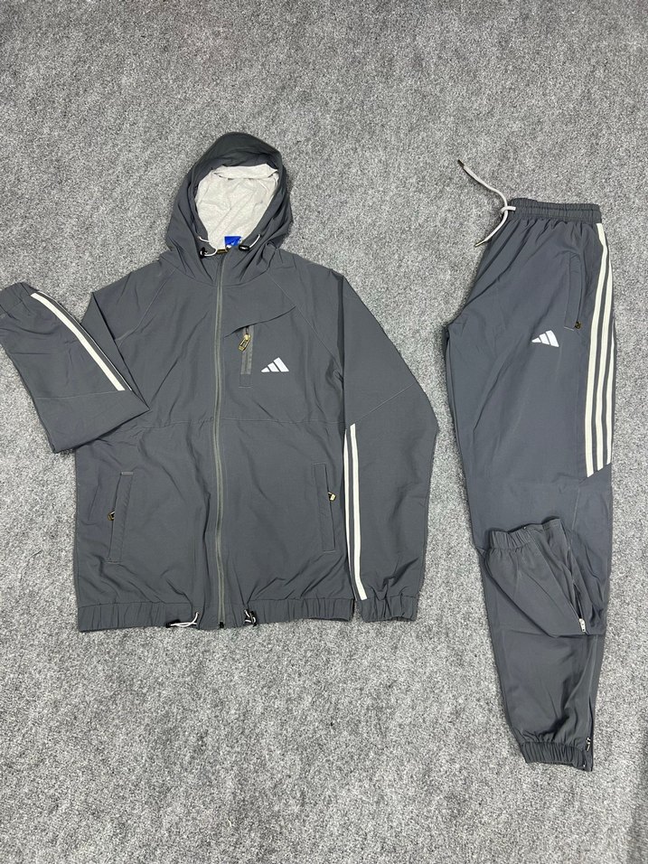 İtal Eşofman Takımı  Kapüşonlu (Üst + Alt) - Görsel 3