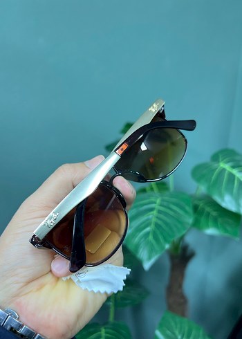 Ray-Ban Erkek  Minimalist Güneş Gözlüğü - Görsel 3