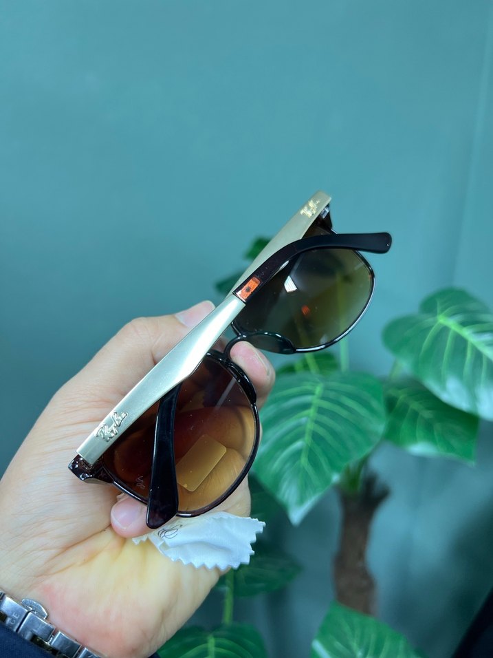 Ray-Ban Erkek  Minimalist Güneş Gözlüğü - Görsel 3