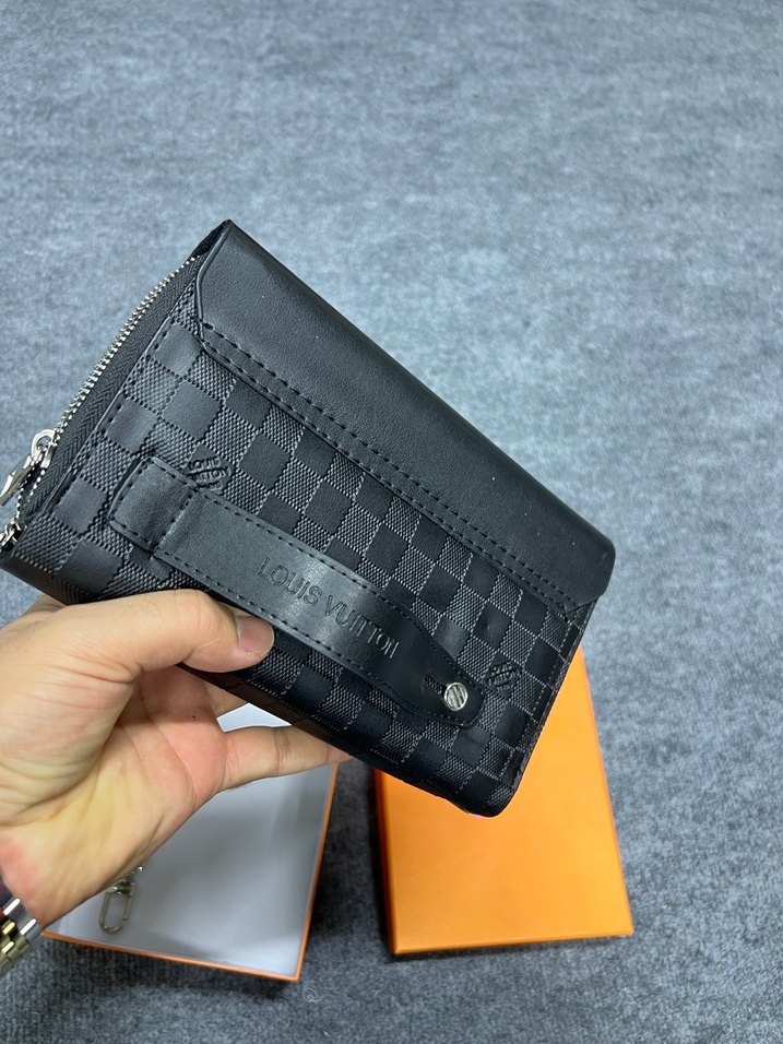 Louis Vuitton Siyah Deri  Cüzdan - Görsel 4