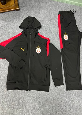 Erkek Kapüşonlu Eşofman Takımı - Görsel 2