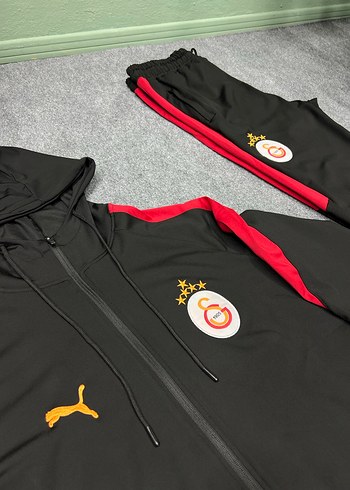 Siyah Kırmızı  Eşofman Takımı - Görsel 4