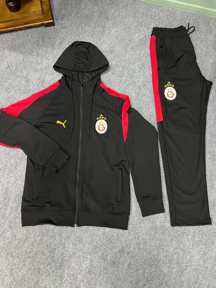 Siyah Kırmızı  Eşofman Takımı - Görsel 2