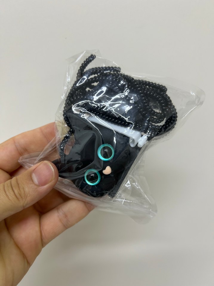 Kedi Figürlü Siyah Kablo Koruyucu - Görsel 3