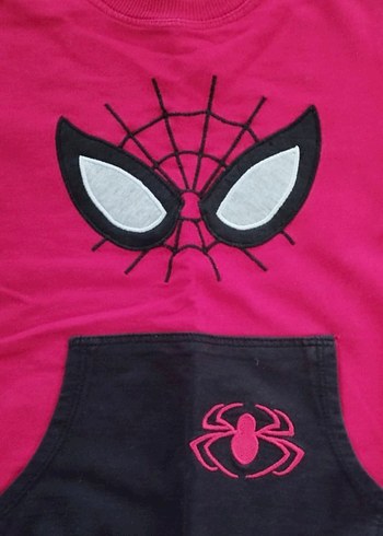 Erkek Çocuk Kırmızı Baskılı Sweatshirt 7-8 yaş yeni gibidir - Görsel 3