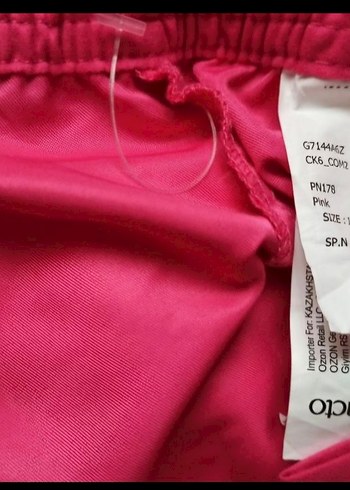 Kız Çocuk Pembe Deniz Şort geçen yıl aldım bu yıl beden uymadı - Görsel 3