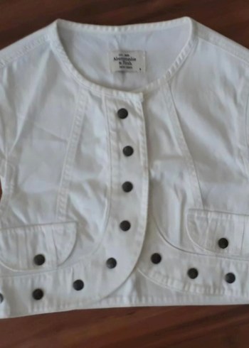 Abercrombie & Fitch 36