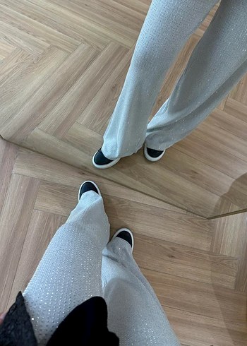 Taş detaylı pantolon - Görsel 2