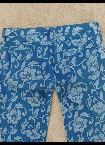 29 Beden HARIKA RENK VE DESENLİ İNCE JEAN