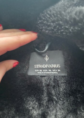 Stradivarius Kürk Detaylı Siyah Deri Mont