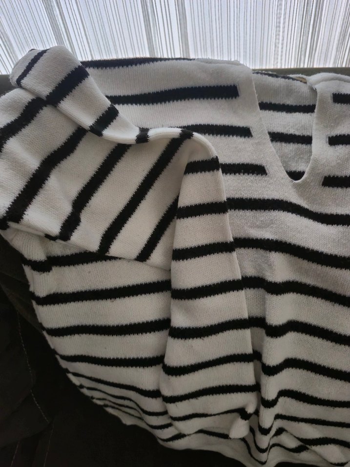 Çizgili Kadın Triko Bluz - Görsel 2