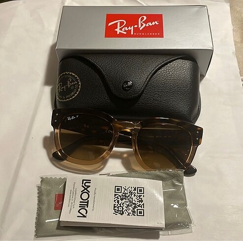  Beden Ray-Ban mega harekete