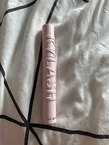 Kylie Cosmetics KYLASH